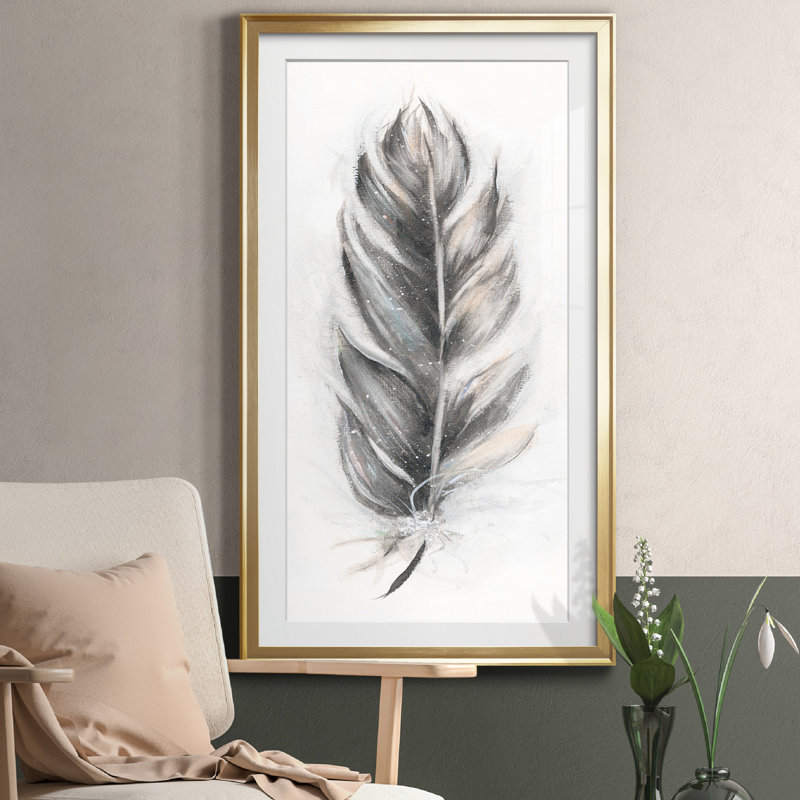 Feather Fancy III - Reproduction d'art graphique sur papier encadré, Papier doré, H 22,5 po x l 42,5 po x P 1,5 po