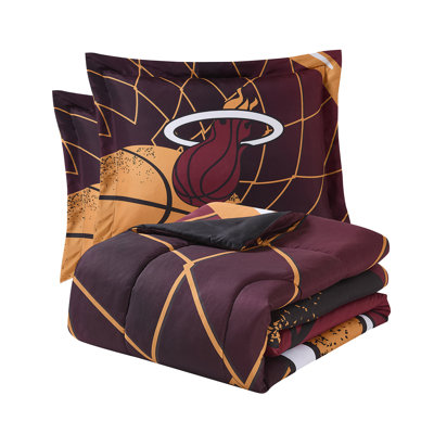 Nba Miami Heat Comforter & Pillow Sham Set