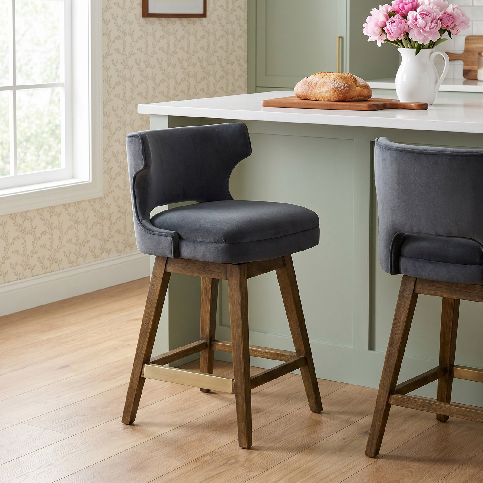 Matias 27" Swivel Bar Stool, Counter Stool (26.5" Seat Height)