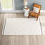 Tapis ivoire / noir tissé à la main Huler-2130035544
