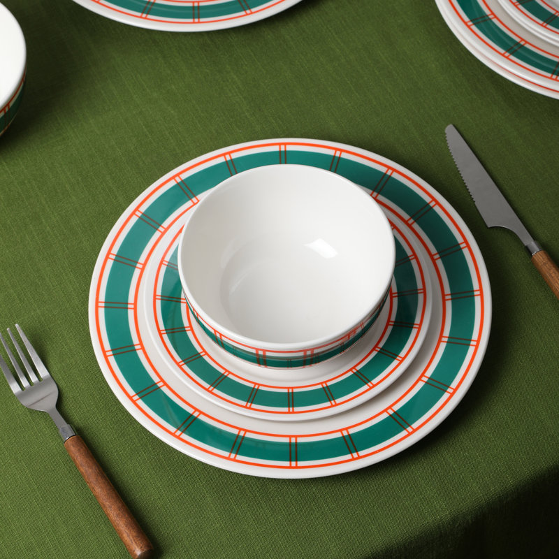 Raul 24-Piece Dinnerware Set Porcelain