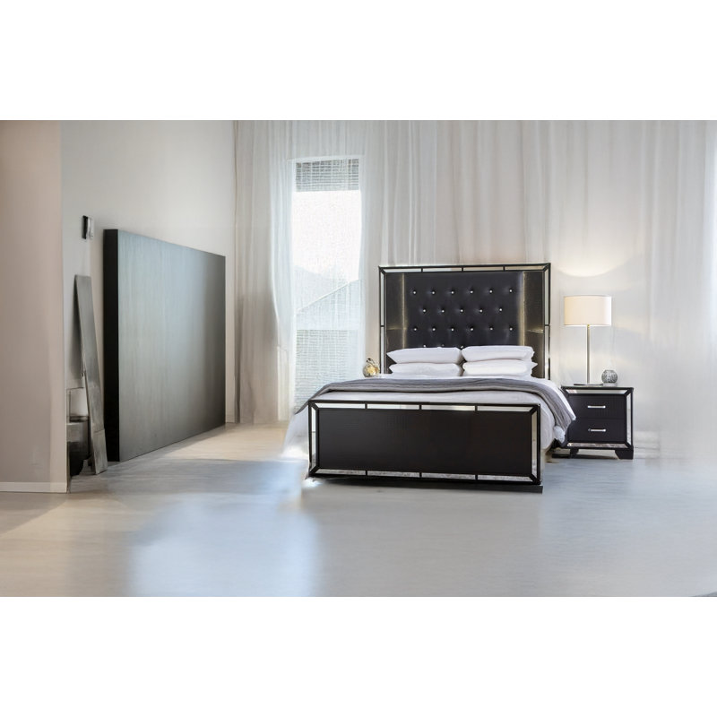 Ensemble de chambre à coucher en tissu d'ameublement à panneaux Ariana, Noir, Très grand