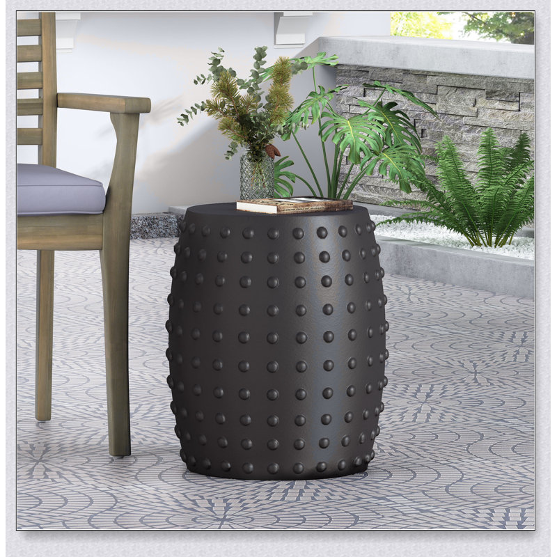 Table d'appoint d'extérieur en béton léger