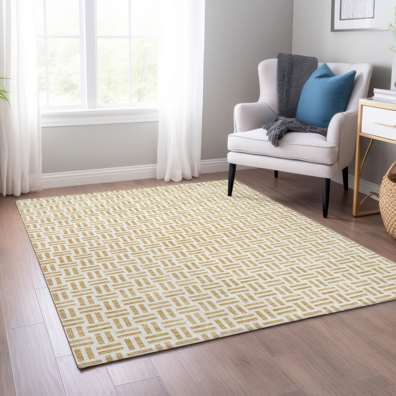 Gold Geometric Synthetic Rectangular Indoor/Outdoor Rug 2'6" x 3'10"