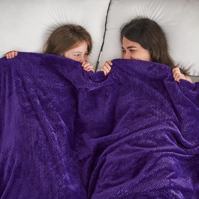 Jeté super doux en flanelle soyeuse Coral Premium, L 50 po x L 60 po, Mauve