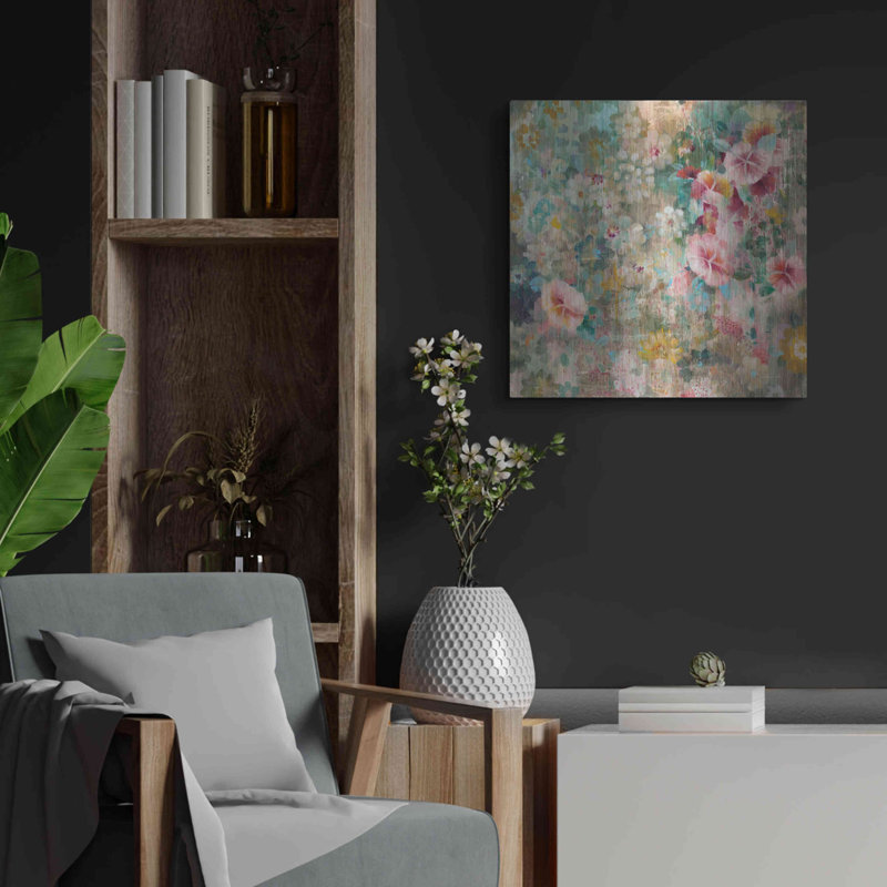 «Flower Shower» par Danhui Nai, art mural en métal, H 24 po x l 24 po