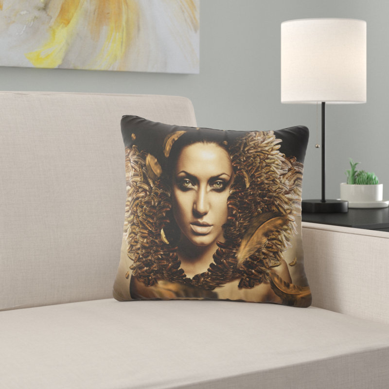 Coussin de brunette digital art portrait, 16 po x 1 po, Coussin décoratif