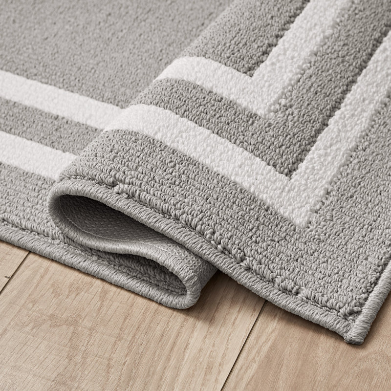 Tapis capitonné à 1 ligne Nautica, Rectangle 2 pi 2 po x 3 pi 9 po