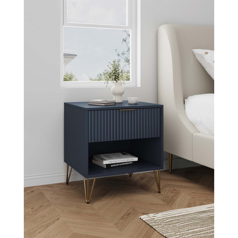 Table de chevet cannelée 20 po Dumbo (bleu minuit) Dumbo, Bleu foncé / or