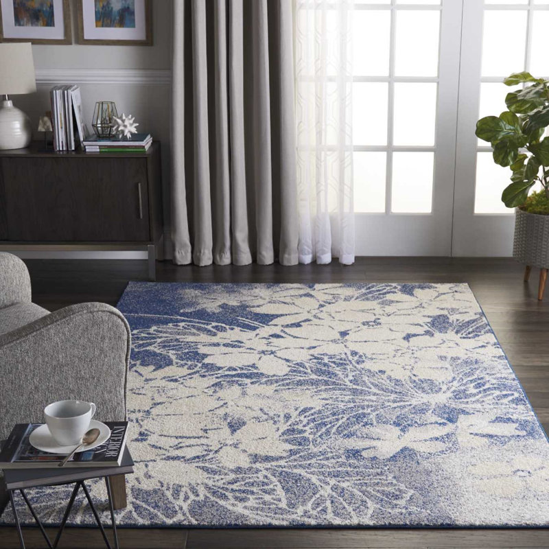 Leeming Floral Indoor Rug, Rectangle 6' x 9'
