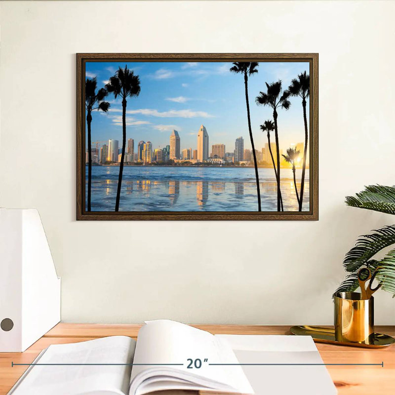 Horizon du centre-ville de San Diego, 13 po x 9 po, Cadre flottant noyer