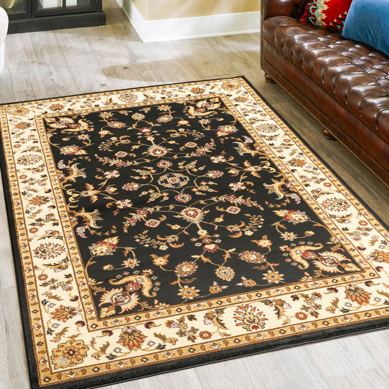 Tapis en polypropylène noir à motifs, 160 cm x 180 cm, pour une ambiance chaleureuse et accueillante.