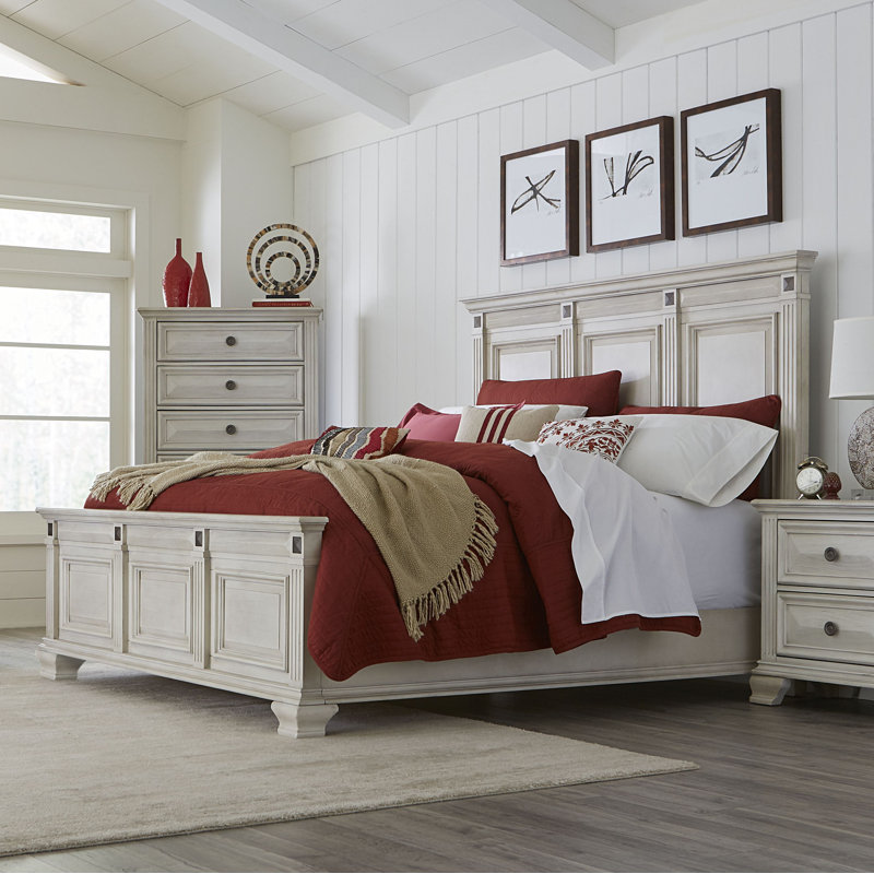 Masset Solid Wood Piece Bedroom Set