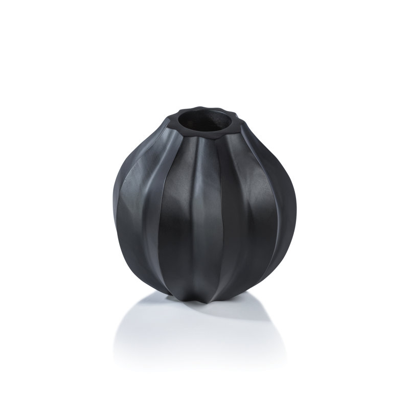 Vase Kusin