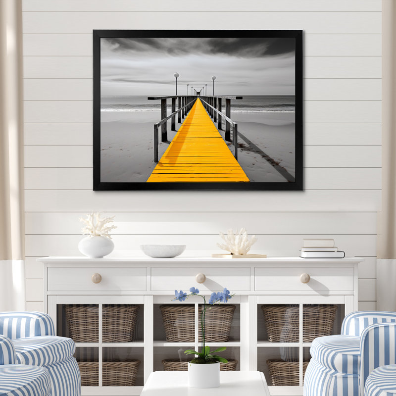 Alikah Beach Pier Perspect Black - impression, H 16 po x l 32 po x P 1 po, Cadre simple noir