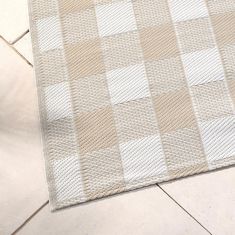 D & D Gingham Outdoor Rug, Natural