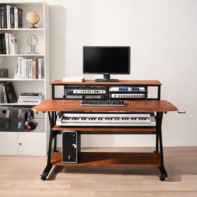 Bureau de production musicale pour studio avec plateau pour clavier et tablettes pour haut-parleurs, cerisier large de 67 pouces et finition noire