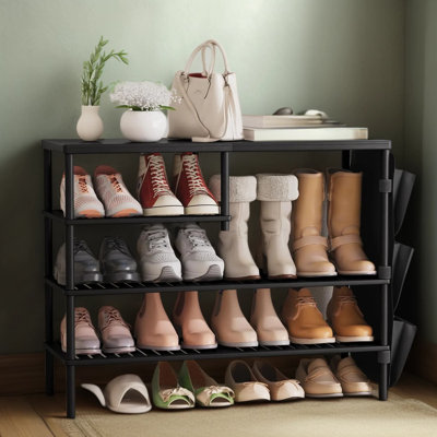 Étagère à chaussures en bambou à 4 niveaux pour garde-robe, organisateur de chaussures autoportant pouvant accueillir 20 à 24 paires de chaussures, tablette de rangement avec poche latérale amovible pour dortoir dans la porte d'entrée de la chambre à coucher