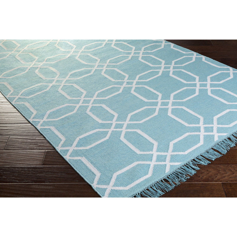 Larksville Geometric Indoor / Outdoor Rug, Rectangle 2' x 3'