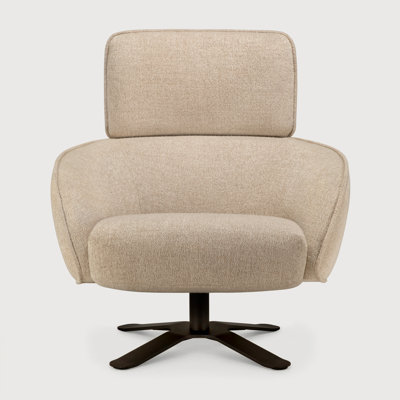 Merge lounge chair