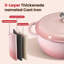 Cocotte en fonte émaillée avec couvercle-128922705