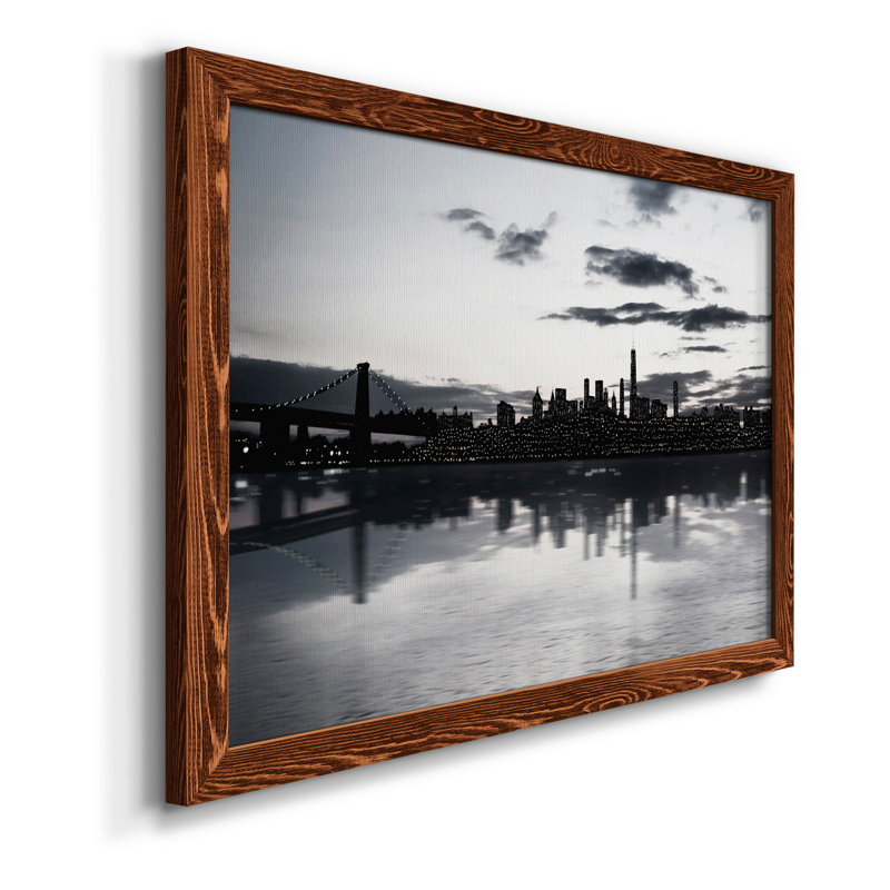 Shimmering Skyline - cadre photo, impression sur toile, H 31,5 po x l 23,5 po x P 1,5 po, Érable