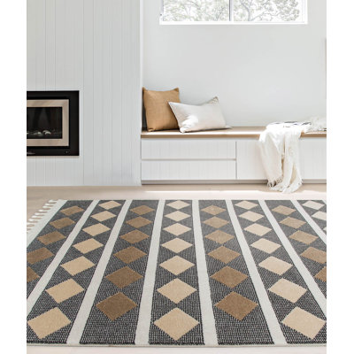 Sumekh Geometric Indoor Rug