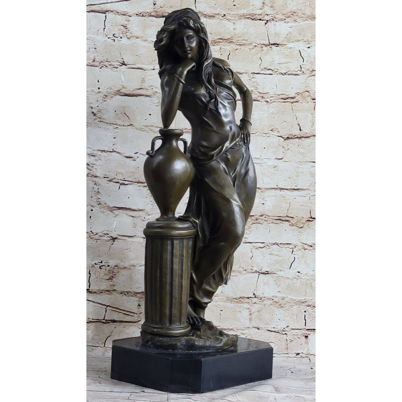 Figurines et sculptures