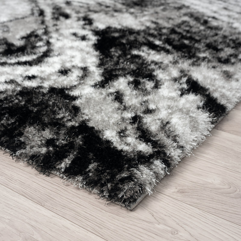 Abstract Area Rug in Black, Rectangle 2' x 3'