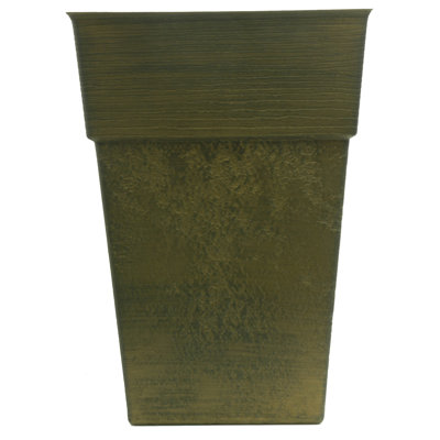 Irvin Pot Planter