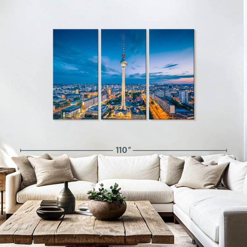 Syd Alexanderplatz TV Tower, 48" H x 74" W
