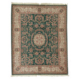 Hand Knotted Wool Oriental Area Rug in Green And Ivory