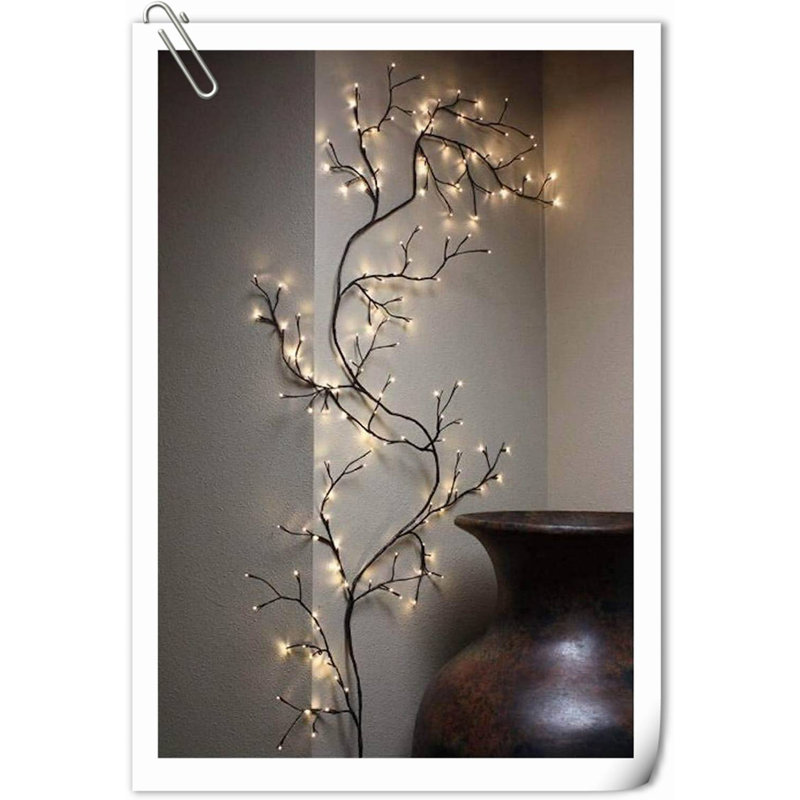 Lighted Willow Vine