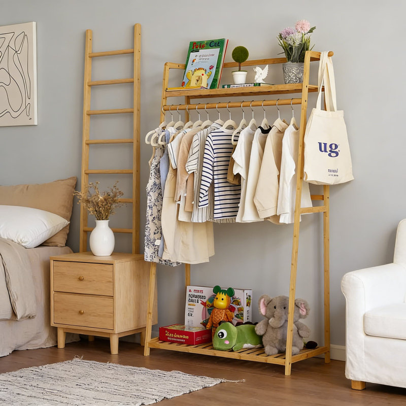Portant à vêtements en bambou avec tablettes à 2 niveaux, organisateur de garde-robe portatif avec tringle et tablettes de rangement pour la chambre à coucher et le vestibule