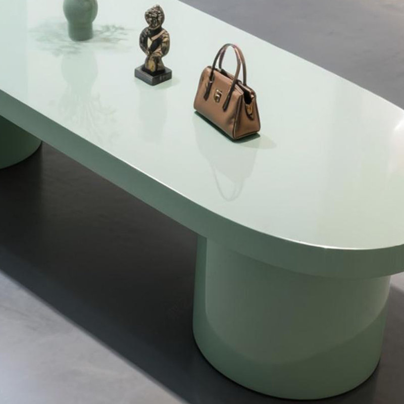 Table de présentation multifonctionnelle, H 29,53 po x l 86,61 po x P 23,62 po