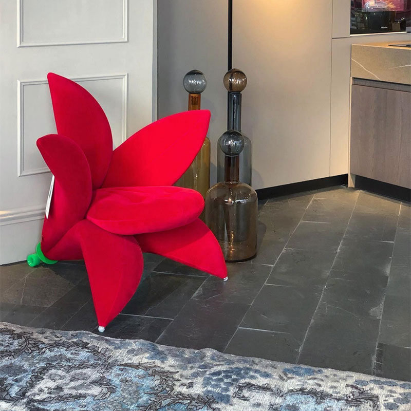 Simple and Creative Flower-Shaped Sofa Chair, Rouge