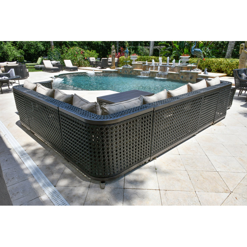 Chaise de patio avec coussins