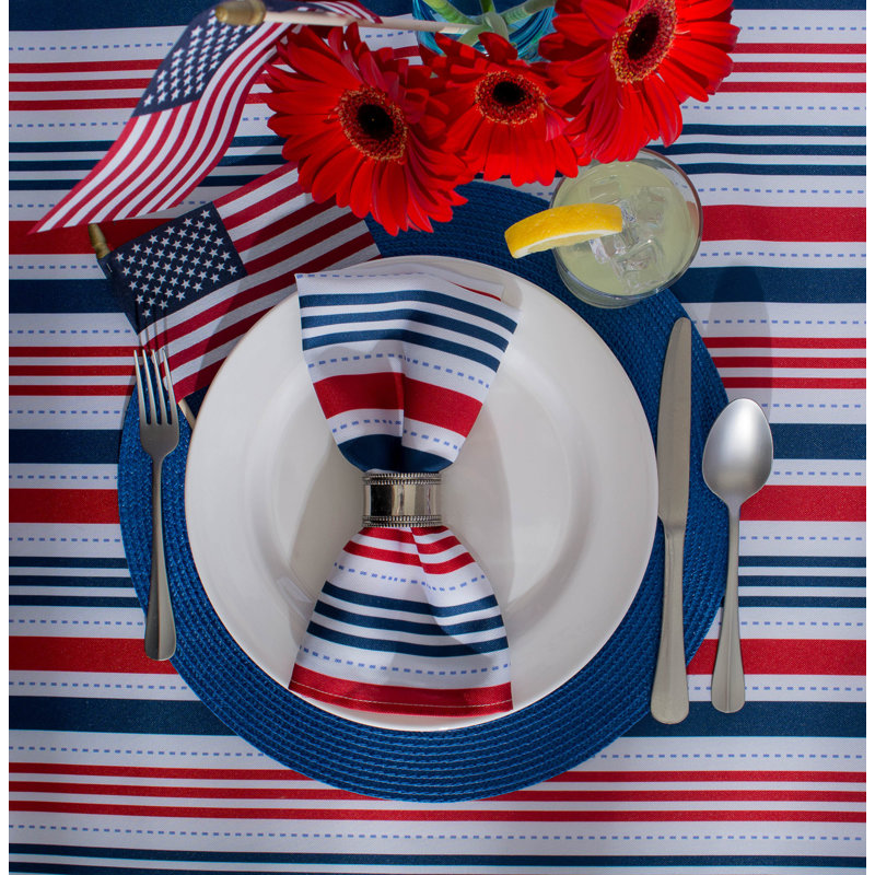 Risa Outdoor Tablecloth, 84" L x 60" W