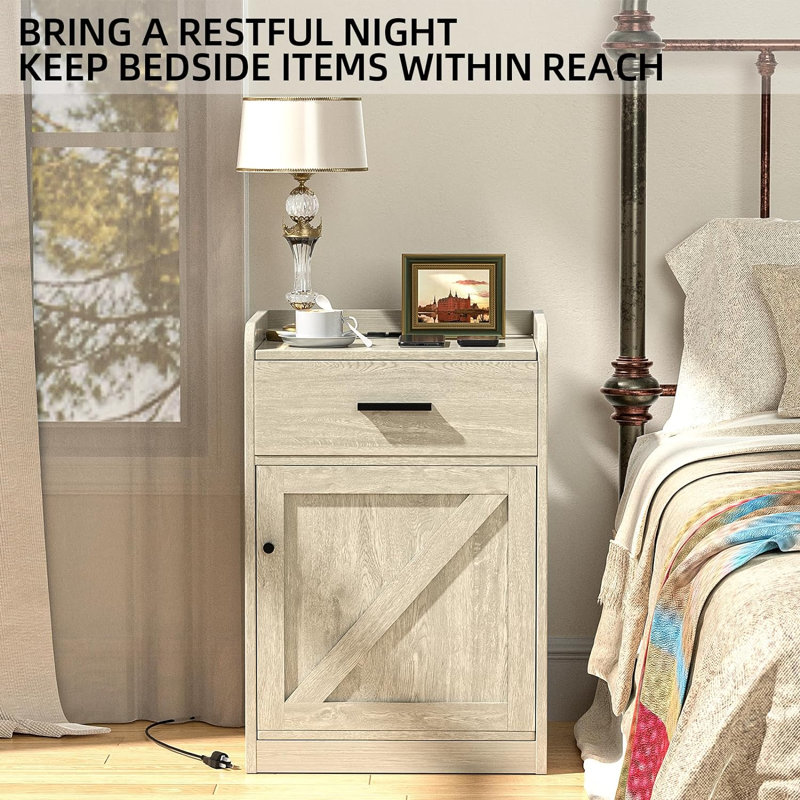 Serko 16'' W Solid Wood Nightstand