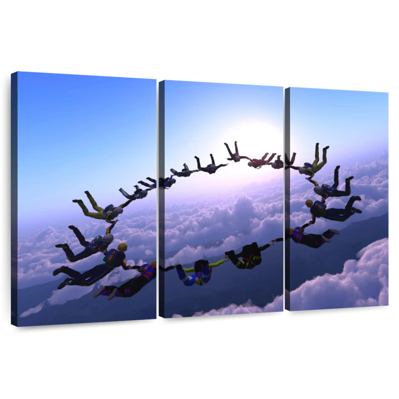 Sireci Extreme Skydiving, 28" H x 45" W