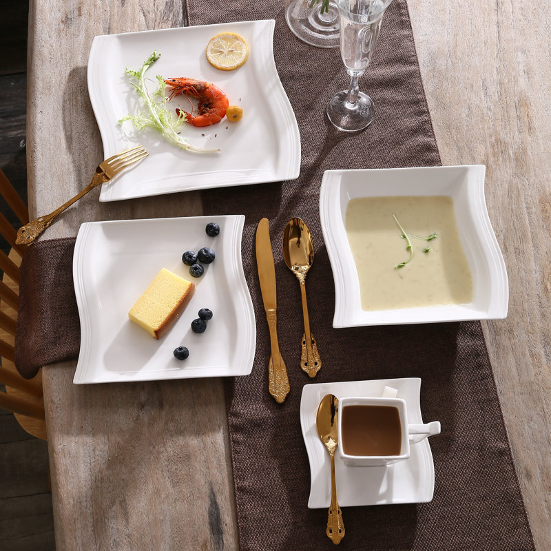 60 Piece Porcelain China Dinnerware Set, Service for 12 