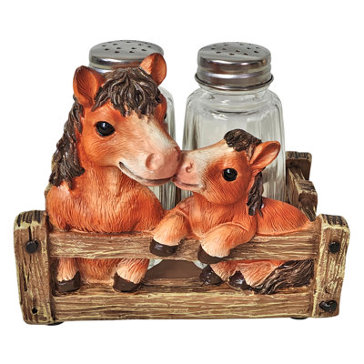TWO HORSES S&P HOLDER