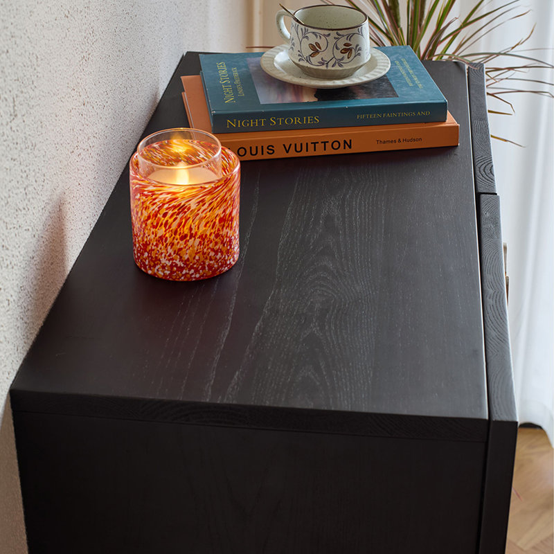 Armoire minimaliste à double porte de style nordique
