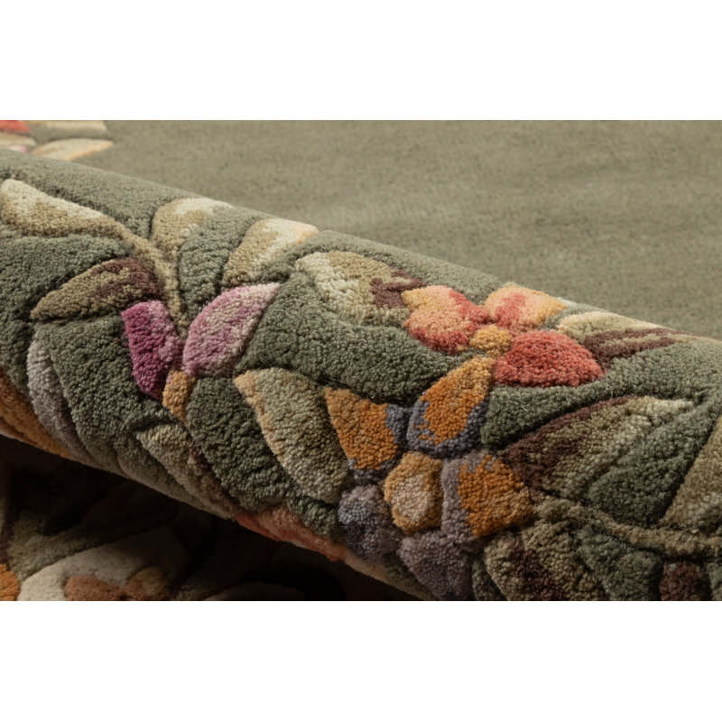 Akili Wool Floral Indoor Rug, Rectangle 5' x 8'