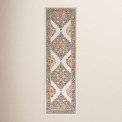 Gray Ivory Hand-Tufted Wool Rug