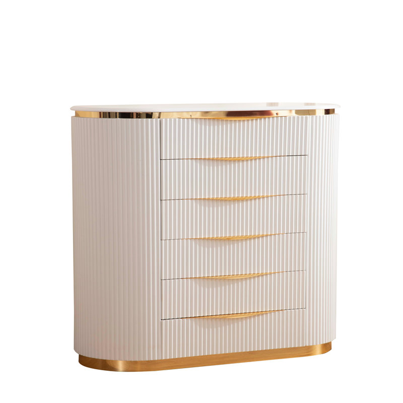 Commode dorée avec bois en blanc