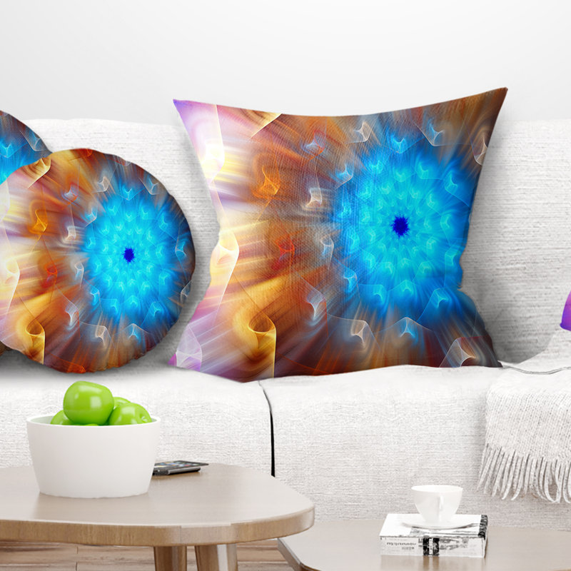 Pétales de fleurs multicolores exotiques - Coussin imprimé floral, 16 po x 1 po, Coussin décoratif