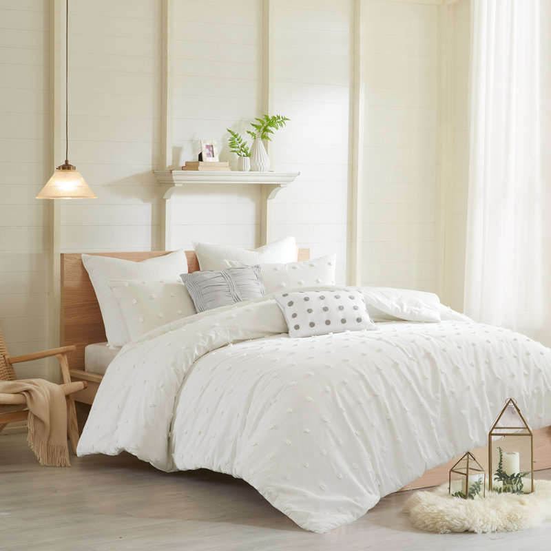 Brooklyn Cotton Jacquard Comforter Set with Euro Shams and Throw Pillows, King/Cal.King Comforter+ 4 Shams + 2 Throw Pillows