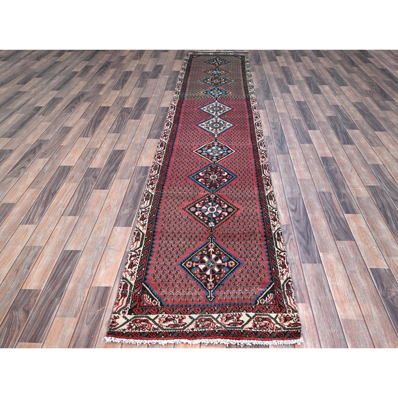 Tapis unique 2 pi 6 po x 12 pi 9 po Wampler