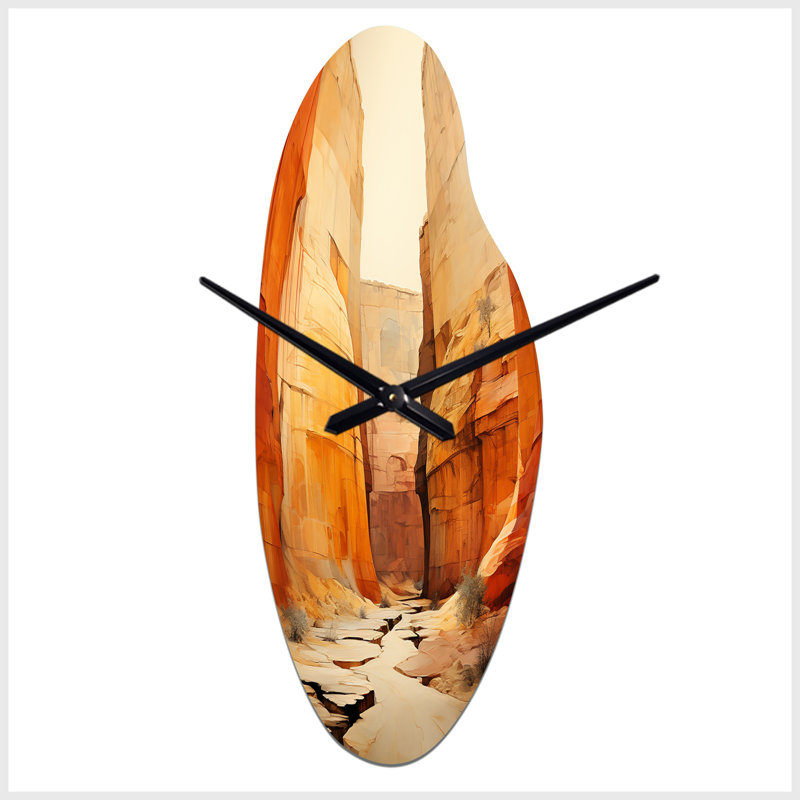 Horloge murale asymétrique en métal Dekan, Médium